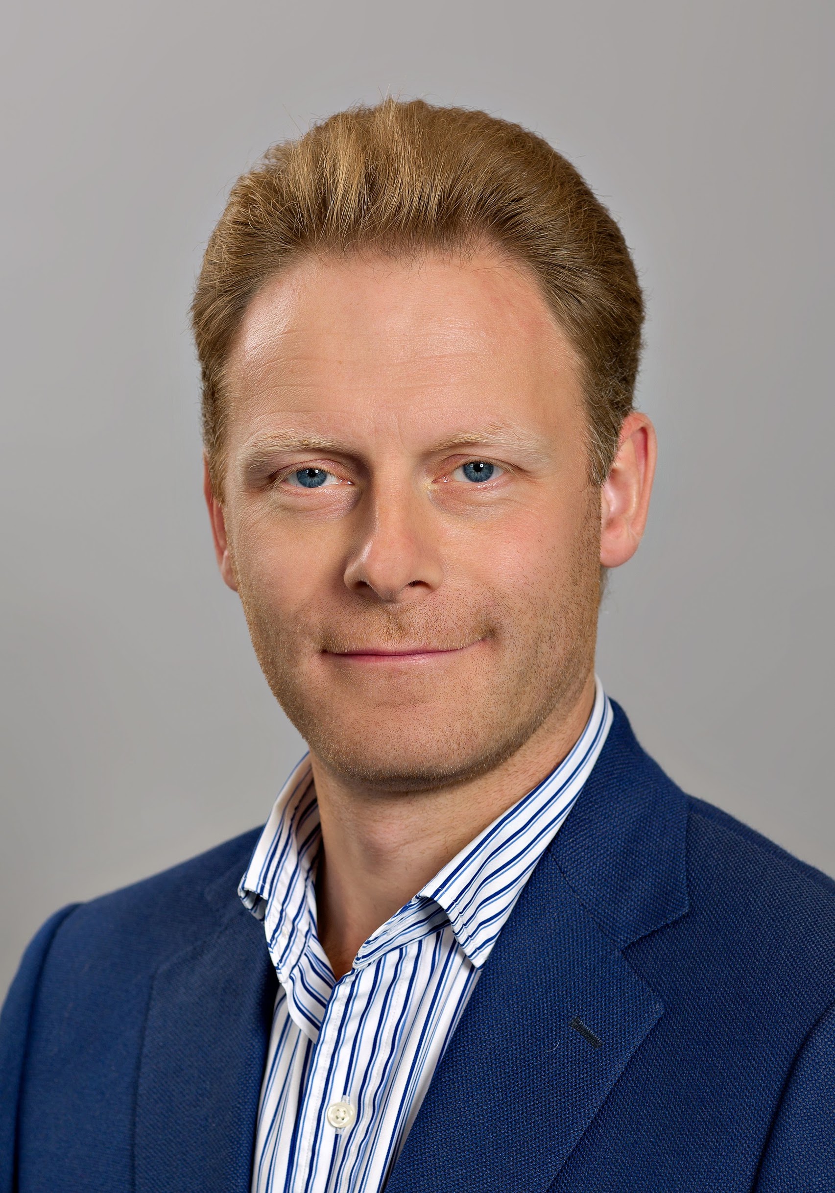 Molev foto Dyma2 d.jpg