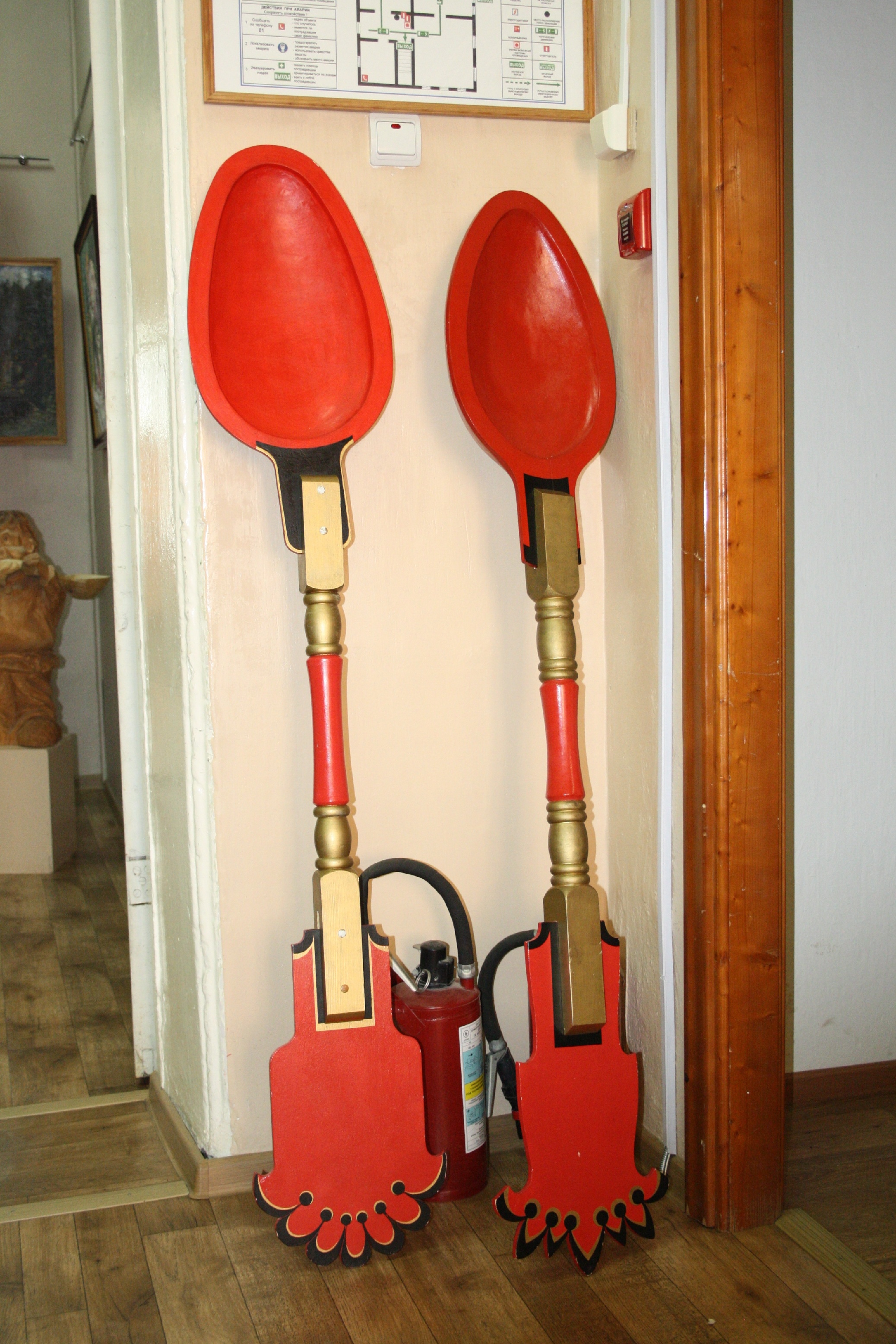 Музей ложки (Нытва). Пермский край. Вход в музей.jpg