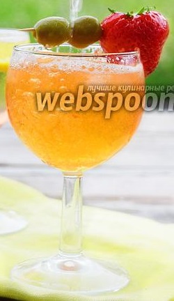 Файл:Aperol Fizz (коктейль).jpg