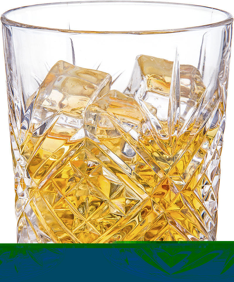 Файл:Цитрусовый ликер он зе рокс (коктейль).jpg