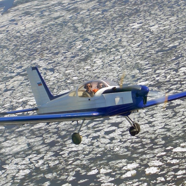 Файл:Дельфин-2 в полете.jpg