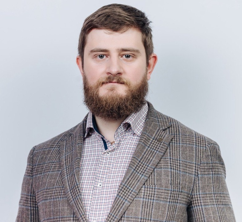 Максимов Павел Евгеньевич.jpg