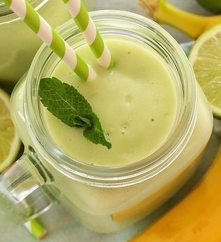 Фруктовый рай (коктейль) 3.jpg