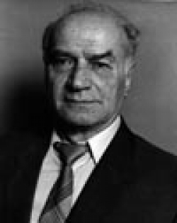 E3d995a152e18bb86fa197fdc98b26b8 L.jpg