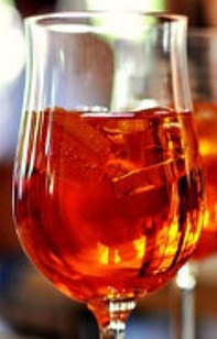 Файл:Искристый (коктейль).jpg