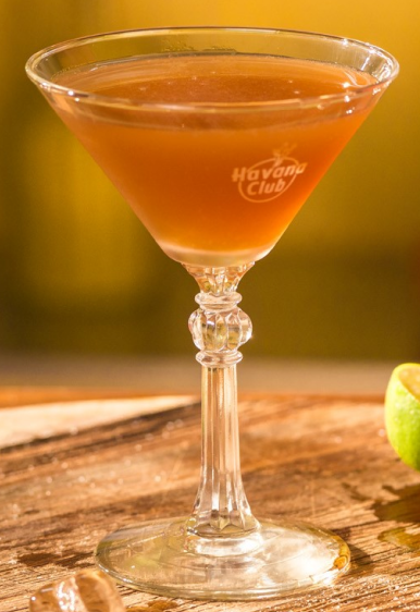 Файл:Bella Donna Daiquiri (коктейль).png