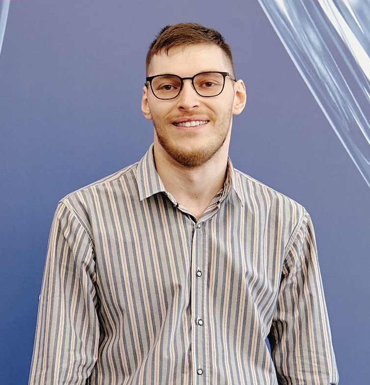 Меинов Артём Сергеевич.jpg