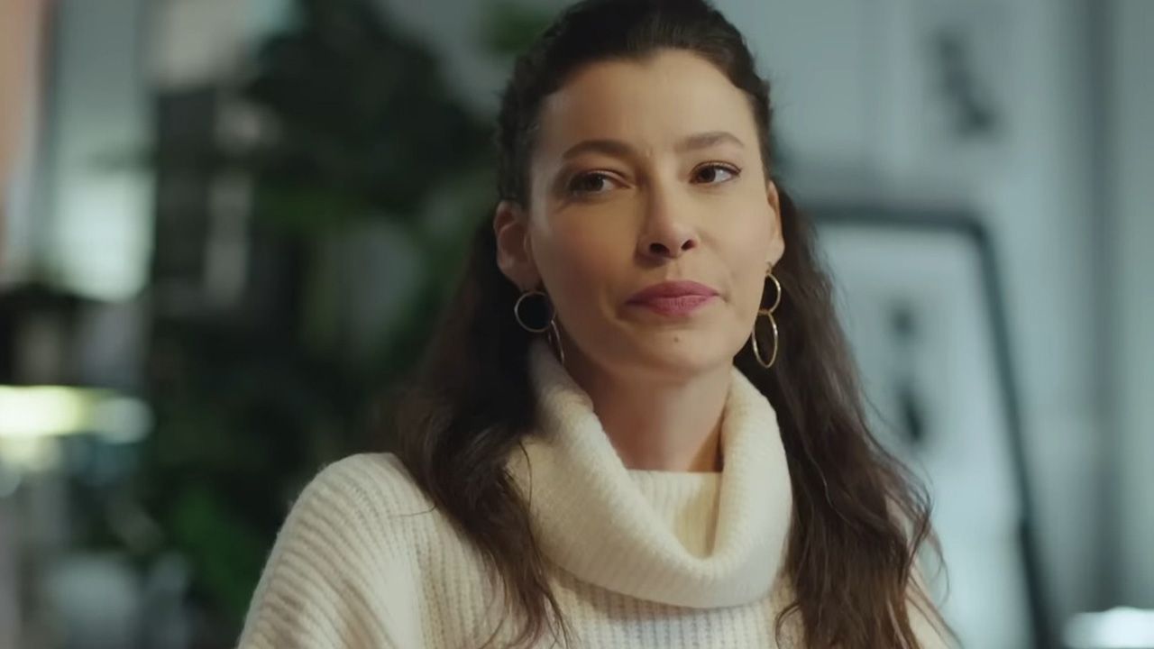 Мюдже Узман.jpg