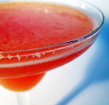 Клубничная Маргарита (коктейль) 4.jpg