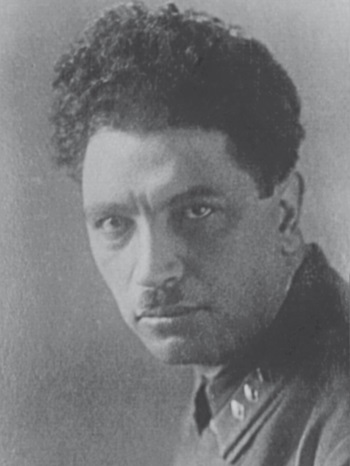 Arnold Arnoldov.jpg