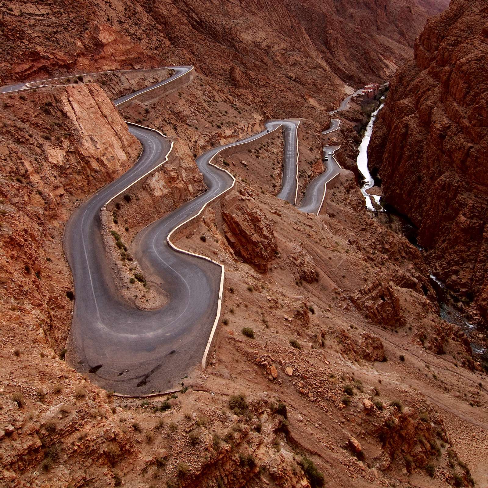 Dades Gorge 2005 (Rosino).jpg