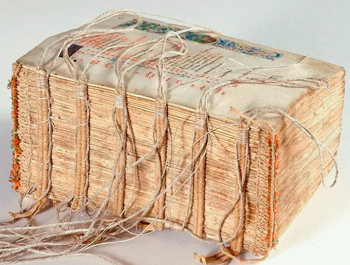 Книжный переплет