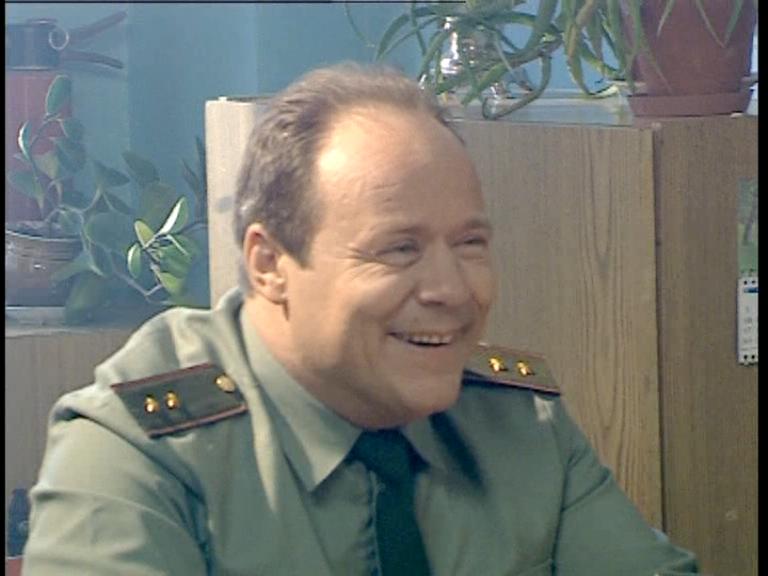 Алексей Маклаков в роли прапорщика Шматко.jpg