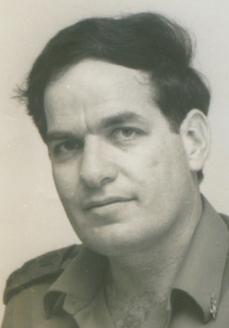 000066 14345894894b744hir0l16 J 327x468.jpg