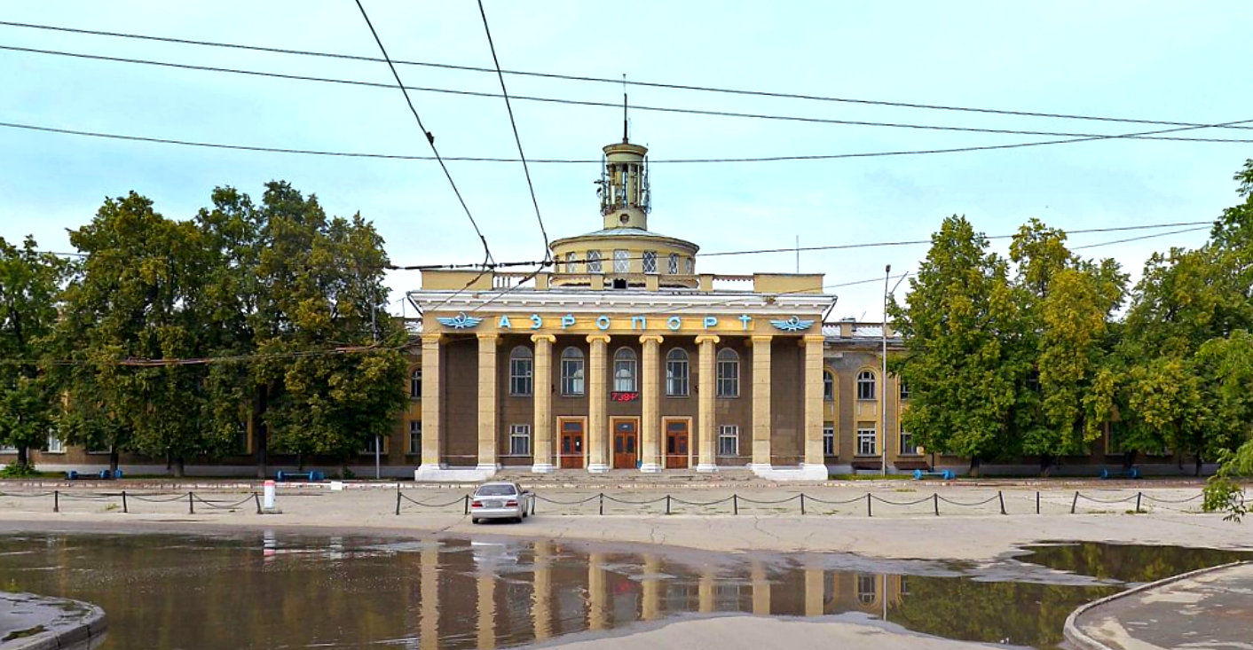 Pl Aviatorov Nsk.jpg