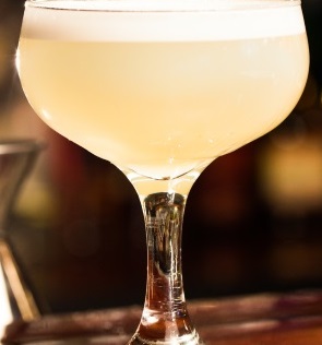 Белые ночи (коктейль) 2.jpg