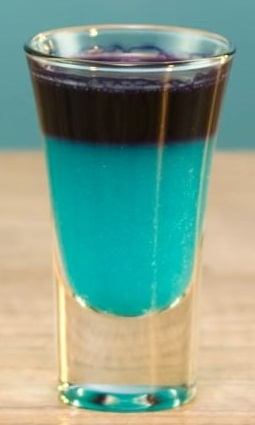 Файл:Блю Карибиан (коктейль).jpg