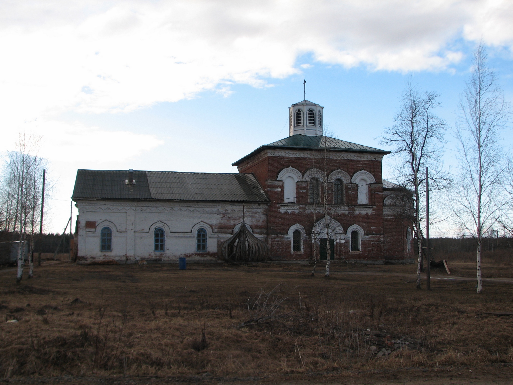 Файл:Богоявленский собор. Красново. Общий вид.jpg
