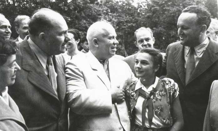 123344518 Hruschev.jpg