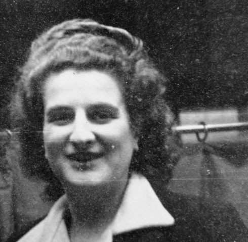 Иветт Фарну.jpg