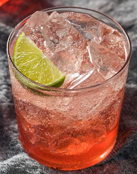 Красный Джин (коктейль) 2.jpg