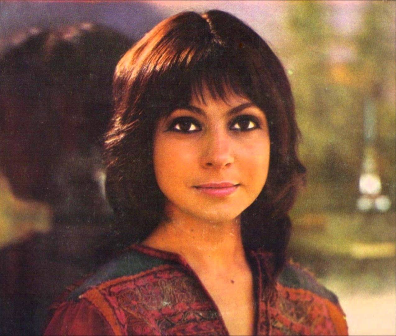 Эстер офачто то там.jpg