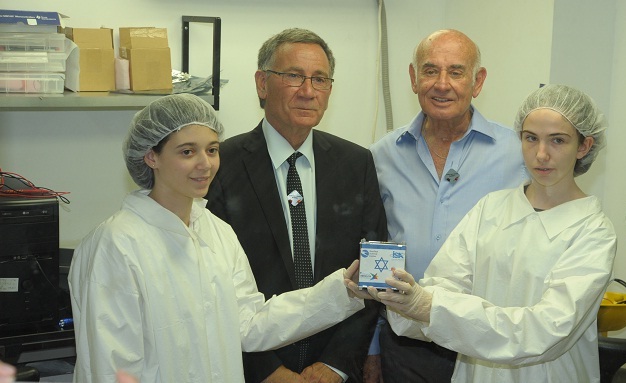 9e1BY9PRgp3cf90yHNBdZrII1kidsVPdij 43-YWo.jpg