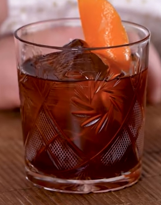 Файл:Banana Refashioned (коктейль).jpg