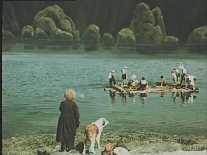 07. Проверка с помощью керосина, сообщаются ли найденные геологами озёра с озером Гилли.