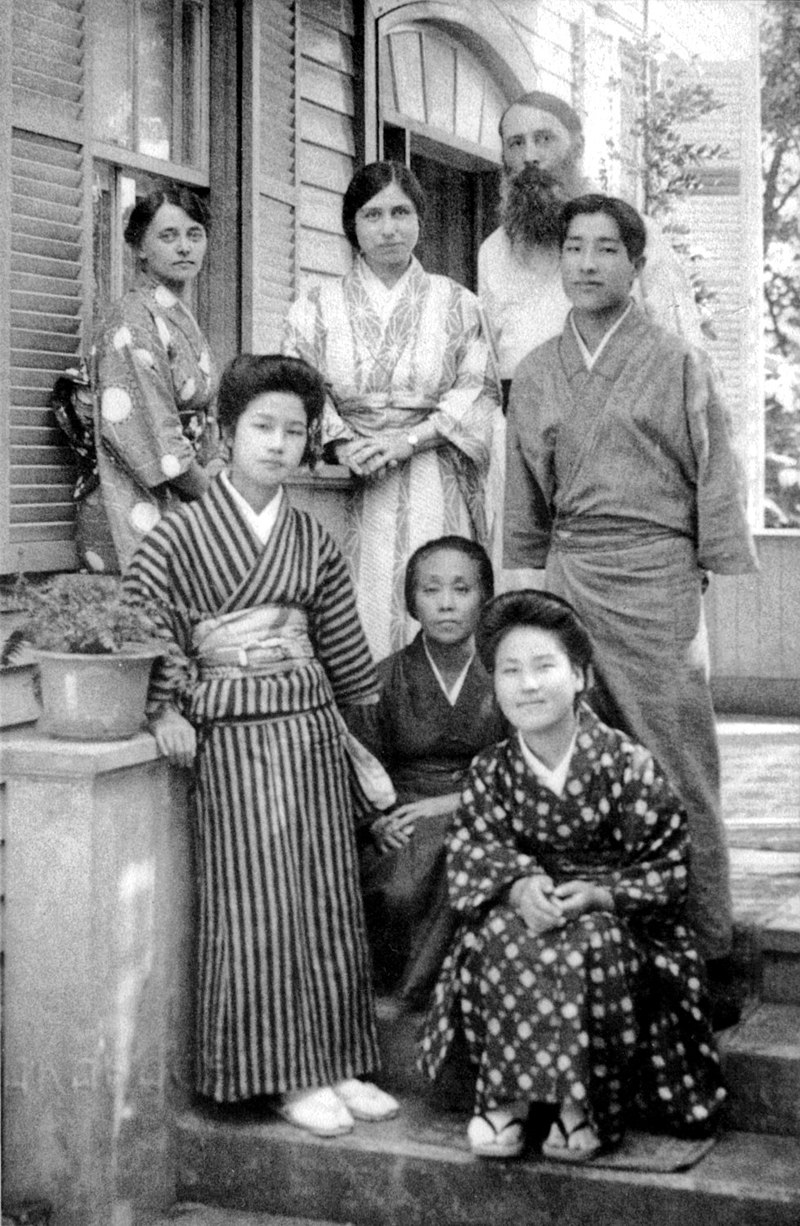 Мирра и Поль Ришары в Японии 1918.jpg