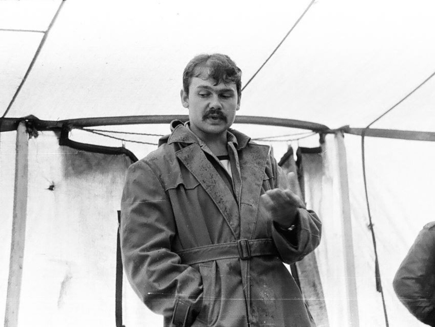 Цыбин Лето 1988 Семилукское городище.jpg