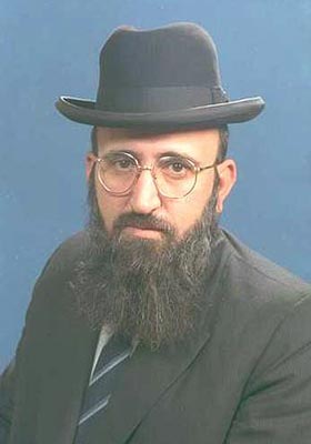 Dayan shlomo.jpg