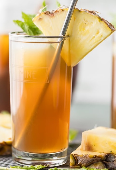 Файл:Ананасовый Чай (коктейль).jpg
