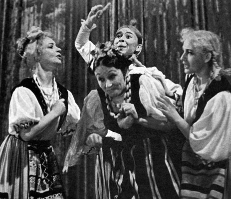 Тамара Исакова, Ираида Утретская, Марина Кузнецова, Нина Банухина – миниатюра «Кумушки» в балете («Хореографические миниатюры»), балетмейстер Леонид Якобсон, 1958