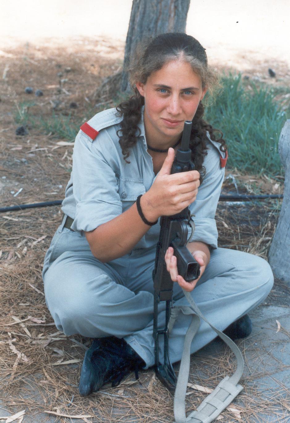 K2טנדלר, קרן.jpg