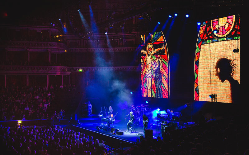 Стивен Уилсон и Микаэль Окерфельдт в Королевском Альберт-Холле, 2015