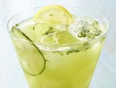 Файл:Огуречный (коктейль).jpg