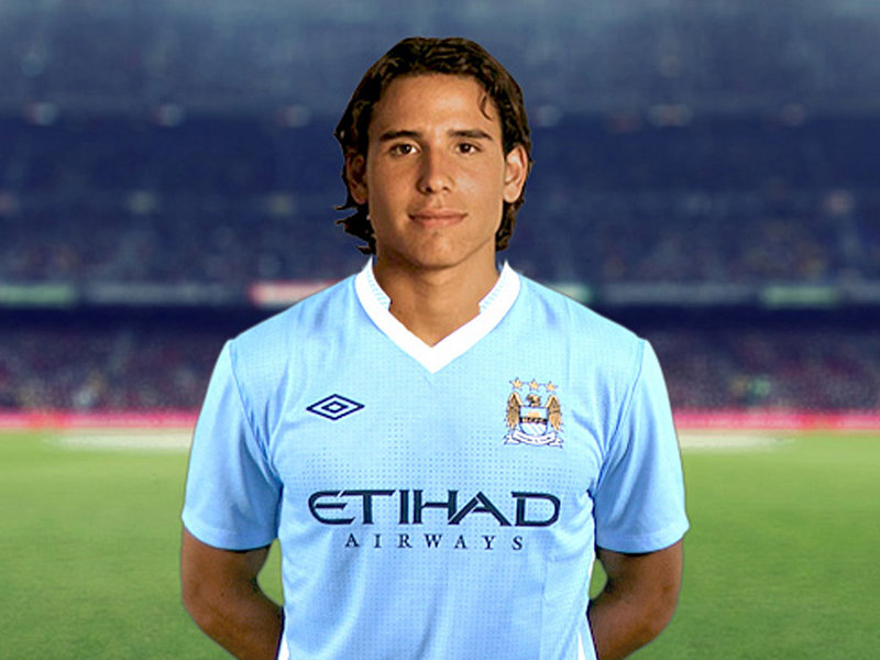 Файл:Gai-Assulin-Manchester-City-Squad-Profile 2708270.jpg