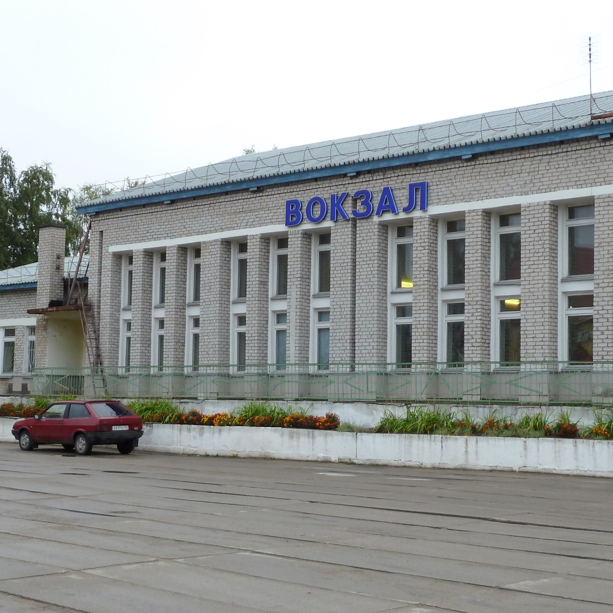 Вокзал в городе Луза