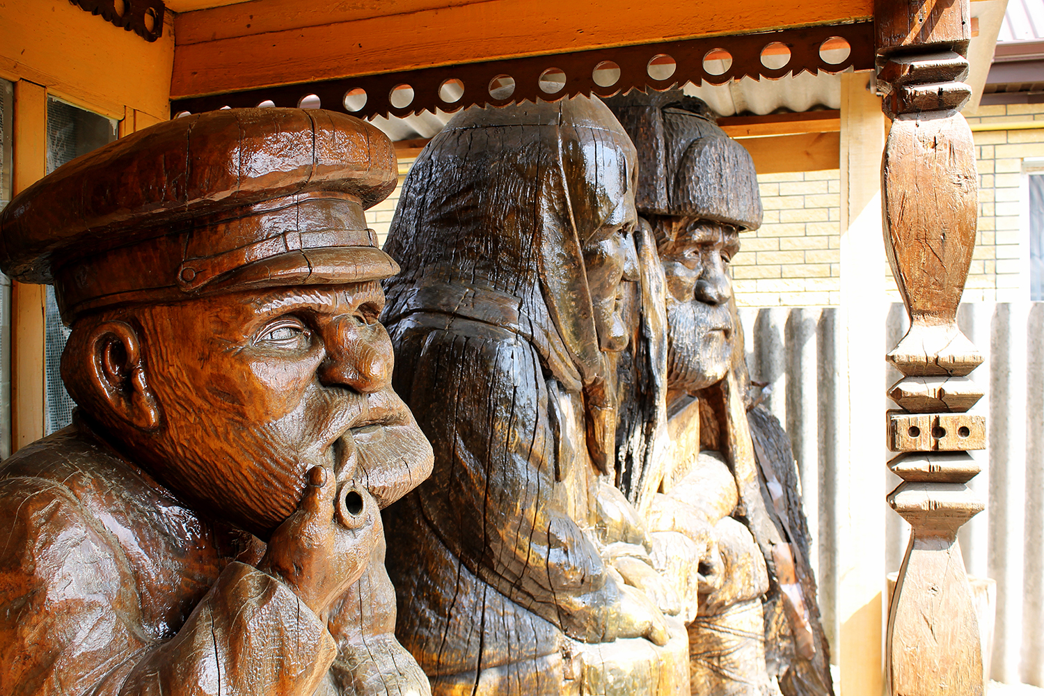 Отдел народного декоративно-прикладного творчества имени И. А. Дончакова. Фрагмент экспозиции.