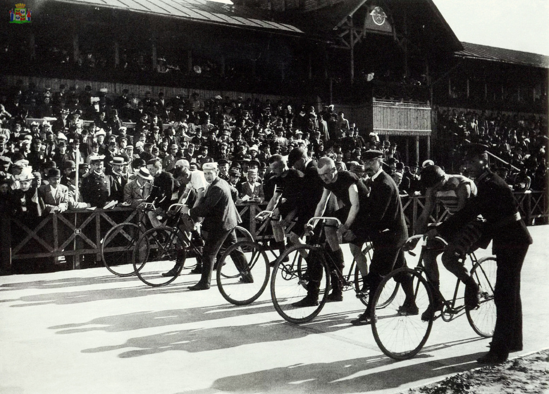 Файл:День рождения велоспорта.jpg