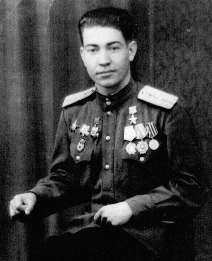 Азаров Алексей Никонорович.jpg