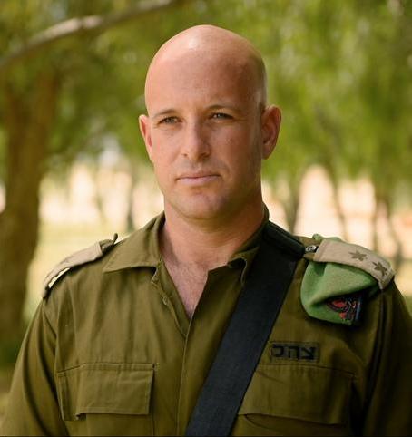 רוביןфото с тырнота.JPG