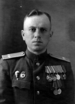 93d91a0d9ac8604d953724b139da547a L.jpg