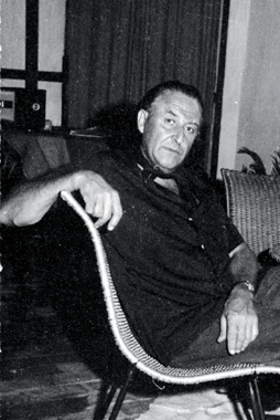 Файл:Вальтер лоос.jpg