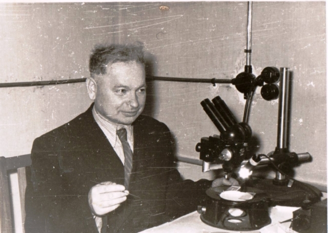 Zalman Abramovich 1955 large.jpg