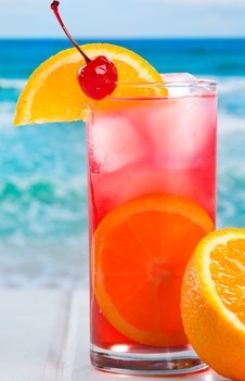 Файл:Вишнево-апельсиновый коктейль (коктейль).jpg