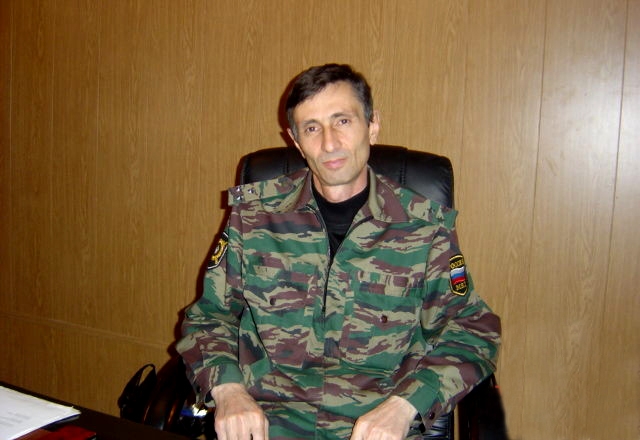 Котиев Ахмед в полевой форме армии РФ.jpg