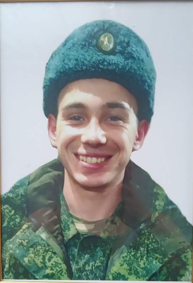 4LiXIzWYLLQ 53e36.jpg