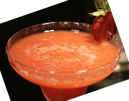 Клубничная Маргарита (коктейль) 2.jpg